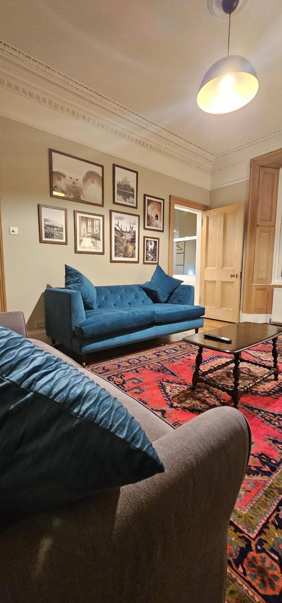 Cosy 2 Bedroom Flat-castle View Apartment *