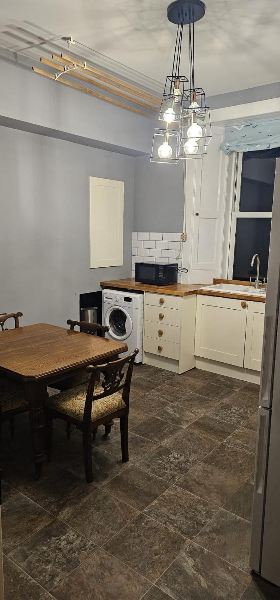 Cosy 2 Bedroom Flat-castle View